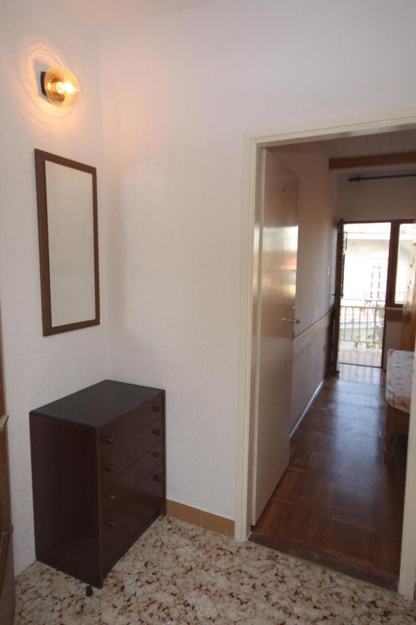 Apartments With A Parking Space Baska Voda, Makarska - 2709 エクステリア 写真
