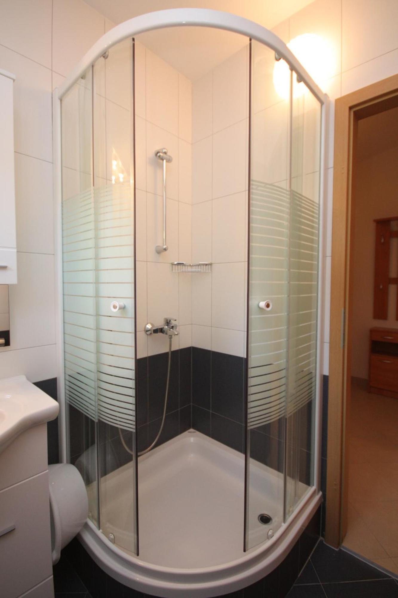 Apartments With A Parking Space Baska Voda, Makarska - 2709 部屋 写真